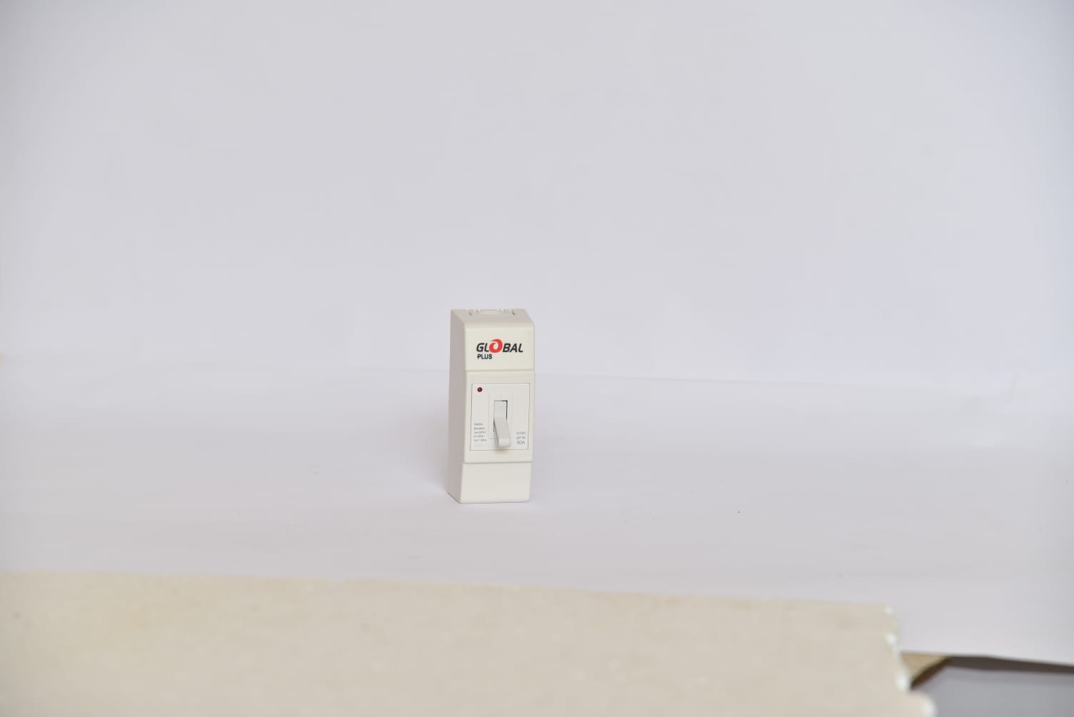 Circuit Breaker GP-76 32A